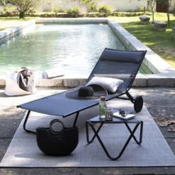 Lit Bain De Soleil LAFUMA Miami - Obsidian -Équipement Outdoor Lafuma lfm2720 6897 lit bain soleil lafuma miami noir ambiance