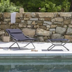 Bain De Soleil LAFUMA Transabed BeComfort - Gris Foncé -Équipement Outdoor Lafuma lfm2829 8902 bain soleil lafuma transabed becomfort gris fonce ambiance 2